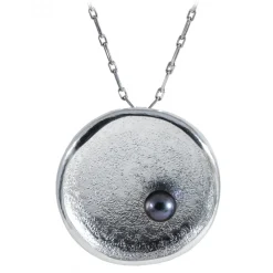 Ab Ove - Round Flat Little Pendant in Silver with River Pearl - Venus Collection - Handcrafted Earrings - High Quality Luxury - Avvenice^ Necklaces
