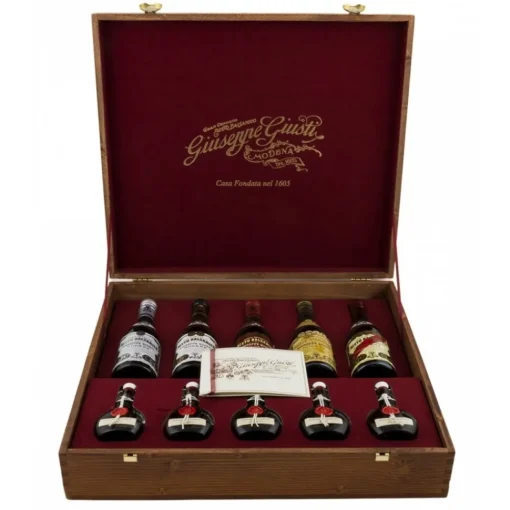 Acetaia Giusti - Modena 1605 Acetaia Giuseppe Giusti - Modena 1605 - The Scrigno - Wooden Gift Collections - Balsamic Vinegar of Modena I.G.P. - Avvenice^ Oil & Vinegar