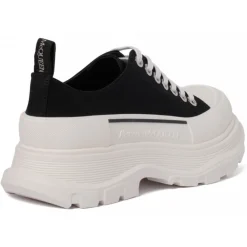 Alexander McQueen - Flatform Sneakers - Black White - Exclusive Luxury Collection - Avvenice^ Shoes