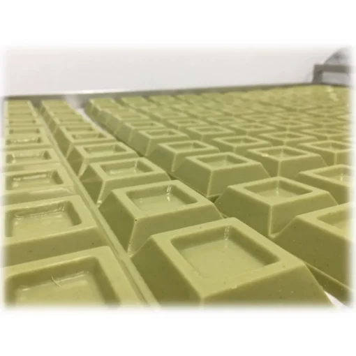 Bacco - Tipicit\u00e0 al Pistacchio Bacco - Tipicità al Pistacchio - Ciokkobacco Maxi - Pistachio White Chocolate Bar - Artisan Chocolate - 400 g - Avvenice^ Sweets