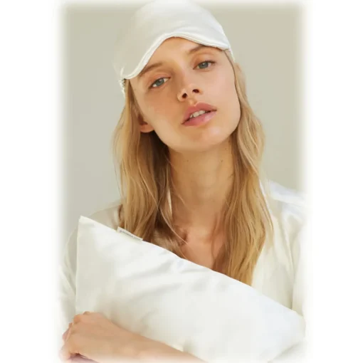by Dariia Day - Silk Eyemask - Powder White - Bedding - Home - Mulberry Silk - Artisan Silk Eyemask - Luxury - Avvenice