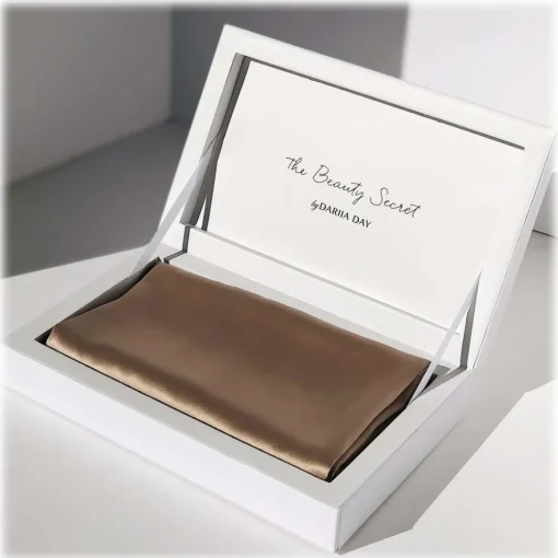 by Dariia Day - Silk Pillowcase - French Beige - Bedding - Home - Mulberry Silk - Artisan Silk Pillowcase - Luxury - Avvenice^ Bedding