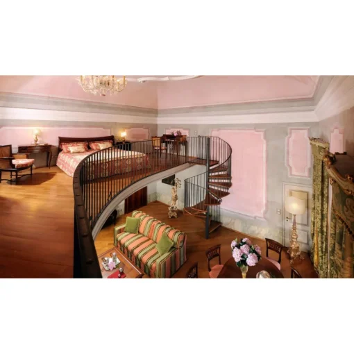 Castel Brando - Living in Court - 4 Days 3 Nights - Avvenice