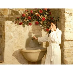 Castel Brando - Living in Court - 4 Days 3 Nights - Avvenice