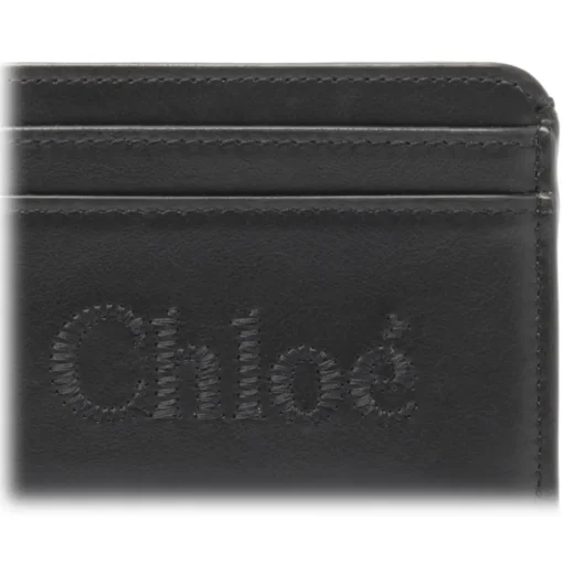 Chlo\u00e9 Chloé - Black Embroidered-Logo Leather Cardholder - Chloé Exclusive Luxury Collection - Avvenice