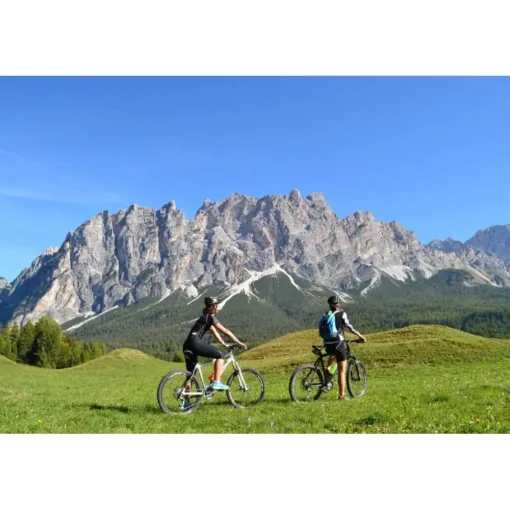 Cortina 360 - Luxury Outdoor Winter Experience - Cortina Dolomites UNESCO - Exclusive Experiences - Daily - Avvenice^ Exclusive Experiences | Spa & Wellness