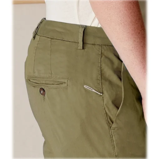 Cruna - New Town Trousers in Cotton - 522 - Army - Handmade in Italy - Luxury High Quality Pants - Avvenice^ Trousers