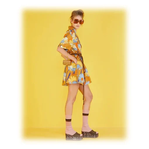 Fendi - Promeneye - Oversize Square Sunglasses - Havana Pink - Sunglasses - Eyewear - Avvenice^ Sunglasses & Eyewear