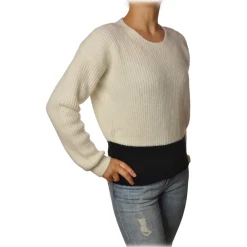 Ga\u00eblle Paris Gaëlle Paris - Crewneck Pullover with Opening on the Back - White - Sweater - Made in Italy - Luxury Exclusive Collection - Avvenice^ Knitwears