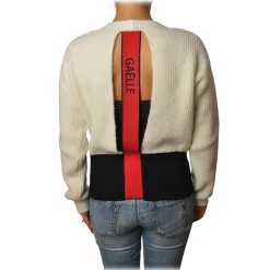 Ga\u00eblle Paris Gaëlle Paris - Crewneck Pullover with Opening on the Back - White - Sweater - Made in Italy - Luxury Exclusive Collection - Avvenice^ Knitwears