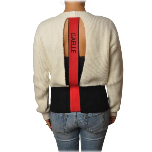 Ga\u00eblle Paris Gaëlle Paris - Crewneck Pullover with Opening on the Back - White - Sweater - Made in Italy - Luxury Exclusive Collection - Avvenice^ Knitwears