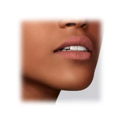Giorgio Armani Beauty Giorgio Armani - Lip Maestro The Original - A Velvety Matte Liquid Lipstick with a Creamy Texture - Luxury - Avvenice