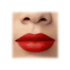 Giorgio Armani Beauty Giorgio Armani - Lip Maestro Velvety Liquid Lipstick - High Pigmentation Velvety Mat Lipstick - 409 - Red - Luxury - Avvenice