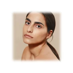 Giorgio Armani Beauty Giorgio Armani - Neo Nude True-to-Skin Natural Illuminating Foundation - A Light Foundation with a Natural Finish - Luxury - Avvenice