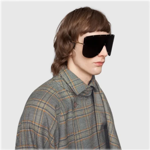 Gucci Eyewear Gucci - Mask Sunglassed with Star Rivets - Black - - Avvenice^ Sunglasses & Eyewear