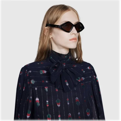 Gucci Eyewear Gucci - Sunglasses with Diamond Frame - Glossy Black - - Avvenice