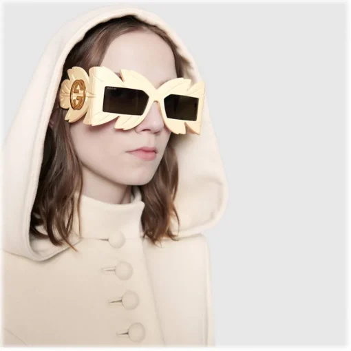 Gucci Eyewear Gucci - Sunglasses with Mask with Swarovski Crystals Limited Edition - White - - Avvenice^ Sunglasses & Eyewear