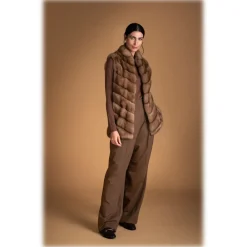 Jade Montenapoleone - Janette Vest - Fur Coat - Luxury Exclusive Collection - Avvenice