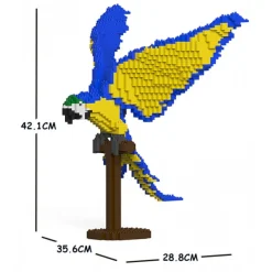 Jekca - Blue-and-Gold Macaw 02S - Lego - Sculpture - Construction - 4D - Brick Animals - Toys - Avvenice^ Games