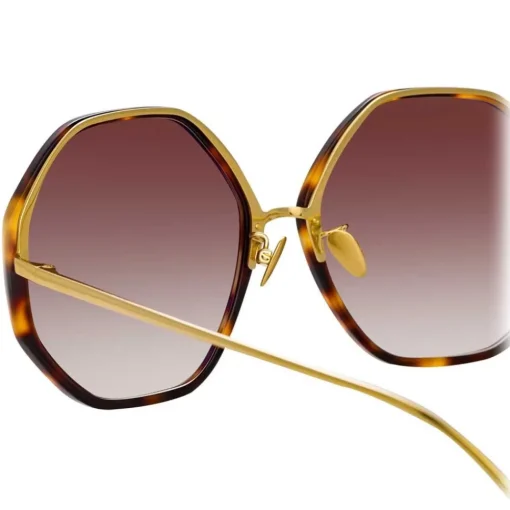 Linda Farrow - 901 C2 Oversized Sunglasses - Tortoiseshell - Eyewear - Avvenice
