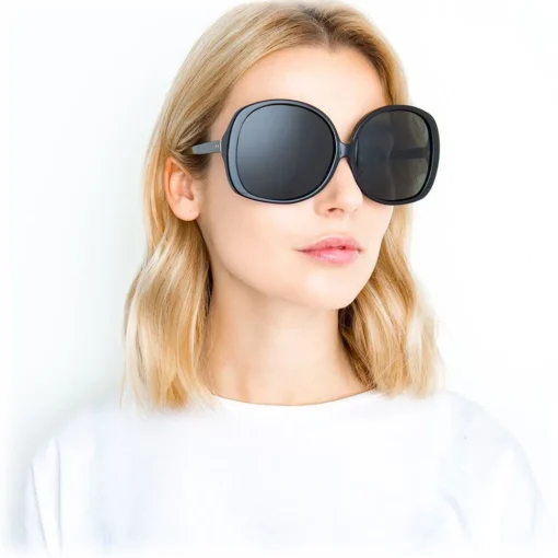 Linda Farrow - 596 C1 Oversized Sunglasses - Black - Eyewear - Avvenice