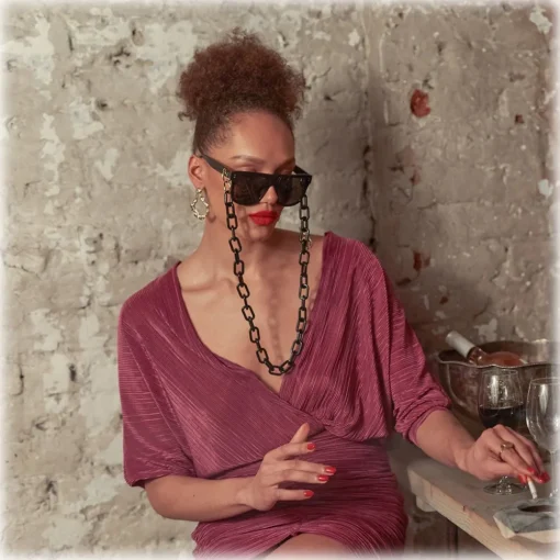 Linda Farrow - Carolina Flat Top Sunglasses in Black - LFL1250C1SUN - Eyewear - Avvenice