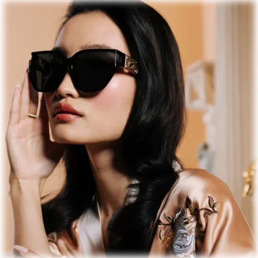Linda Farrow - Sabine Oversized Sunglasses in Black - LFL1298C1SUN - Eyewear - Avvenice