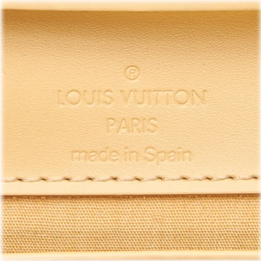 Louis Vuitton Vintage - Epi Honfleur Bag - Cream - Leather and Epi Leather Handbag - Luxury High Quality - Avvenice