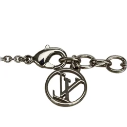 Louis Vuitton Vintage - Lacquer Essential V Necklace - Silver - LV Necklace - Luxury High Quality - Avvenice^ Vintage Jewelry