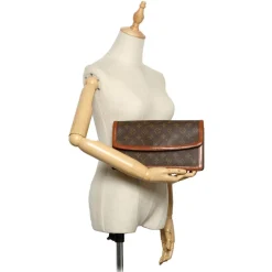 Louis Vuitton Vintage - Monogram Pochette Dame GM - Brown - Monogram Canvas and Calf Leather Clutch Bag - Luxury High Quality - Avvenice^ Vintage Bags