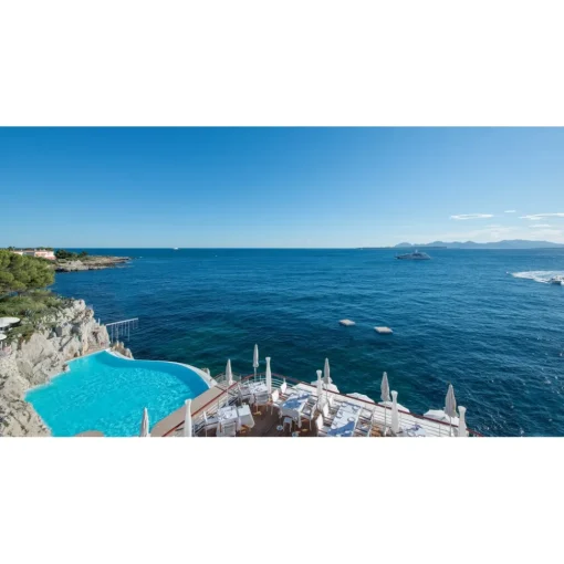 Monte Carlo Travel 1985 - Yacht Excursion - Cannes to D'Antibes - Hotel of Cap Eden Roc - Cannes - France - Exclusive Luxury - Avvenice
