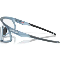 Oakley - RSLV - Clear To Black Iridium Photochromic - Matte Transparent Stonewash - Sunglasses - - Avvenice