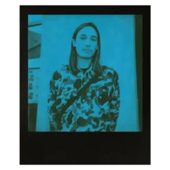 Polaroid Originals - Blue Film for 600 Duochrome - Black Frame - Film for 600 Cameras - OneStep 2 - Avvenice