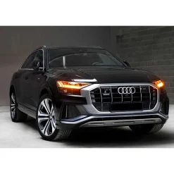 Rent Luxe Car - Audi Q8 - Exclusive Luxury Rent - Avvenice^ Supercar
