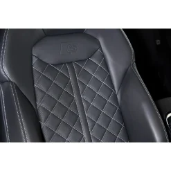 Rent Luxe Car - Audi Q8 - Exclusive Luxury Rent - Avvenice^ Supercar