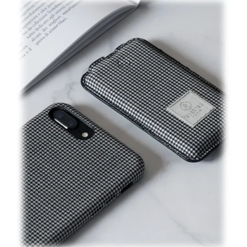 Revested Milano - Houndstooth - Power Bank - 4000 mAh - iPhone - Apple - Samsung - Artisan Fabric Cover - Avvenice^ Accessories