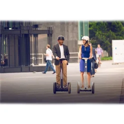 Segway - Ninebot by - E+ - White - Hoverboard - Self-Balanced Robot - Electric Wheels - Avvenice^ Drones & Hoverboard