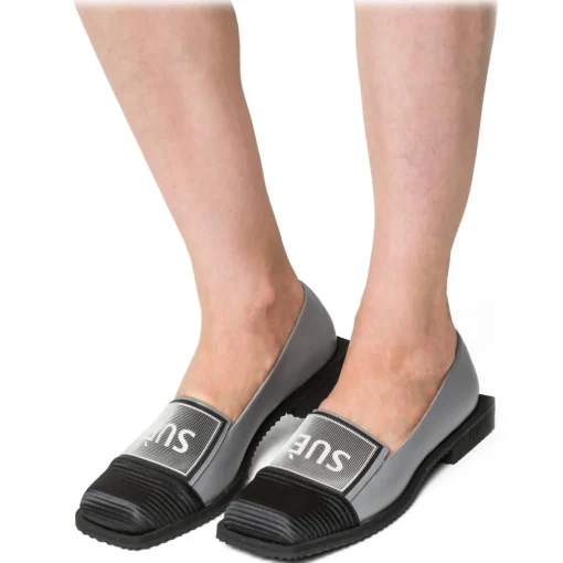 Su\u00e8i Suèi - Loafers With Patch and Squared Heels - Handmade in Italy - Luxury Exclusive Collection - Avvenice