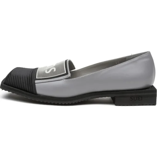Su\u00e8i Suèi - Loafers With Patch and Squared Heels - Handmade in Italy - Luxury Exclusive Collection - Avvenice