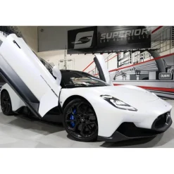 Superior Car Rental - Maserati MC20 - White - Exclusive Luxury Rent - Avvenice^ Supercar