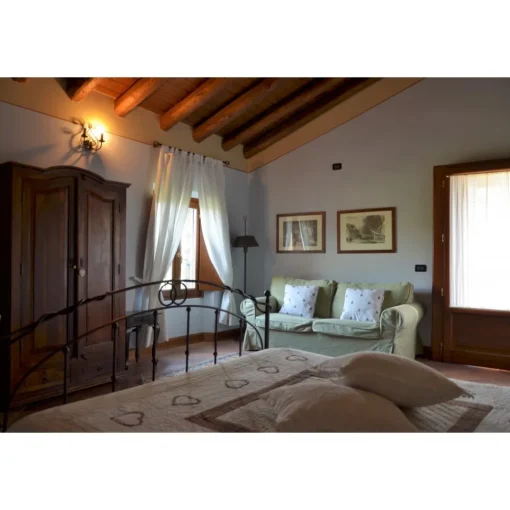 Tenuta l'Impostino Tenuta l'Impostino - Wine Lover - 3 Days 2 Nights - Avvenice