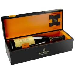 Veuve Clicquot Champagne - Cave Privée - 1989 - Magnum - Wood Box - Pinot Noir - Luxury Limited Edition - 1,5 l - Avvenice^ Wines