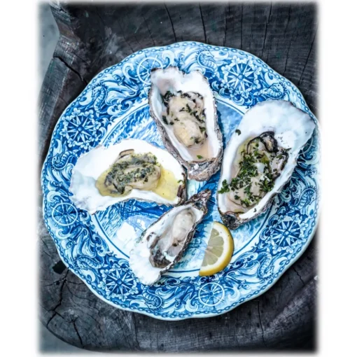 Wilde Wadoesters - Wild Oysters - 50 - Handpicked on the Wadden Sea - UNESCO World Heritage Site - Avvenice^ Caviar And Oysters