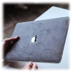 Woodcessories - Real Stone MacBook Cover - Antique White - MacBook 13 Pro Retina - Eco Skin Stone - Apple Logo - Avvenice^ Skin