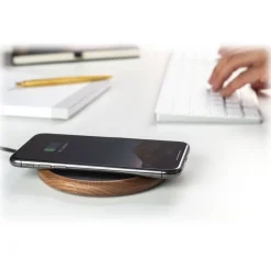 Woodcessories - Wireless Charging Station Dock Qi (10W) - Walnut & Leather - Real Wood Premium Eco Pad - iPhone - Samsung - Avvenice