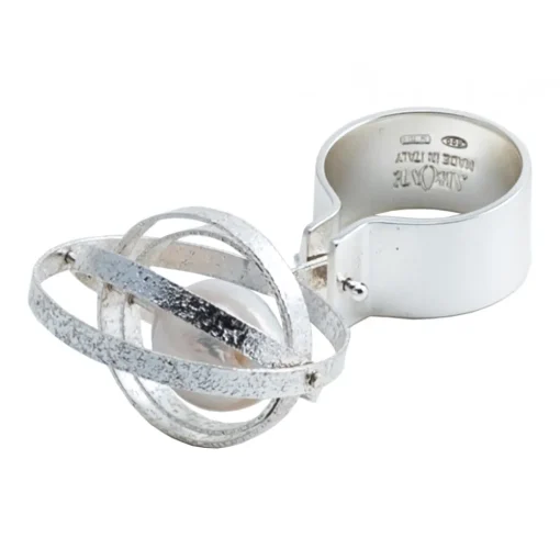 Ab Ove Rings-- Ring in Silver with River Baroque Pearl - Kinetic Collection - Handcrafted Ring - High Quality Luxury - Avvenice