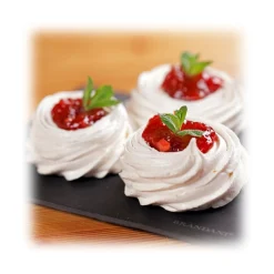 Alessio Brusadin Sweets-- Strawberries and Elderberries Jam - The Special Jams - Sweet Artisan Compotes - Avvenice