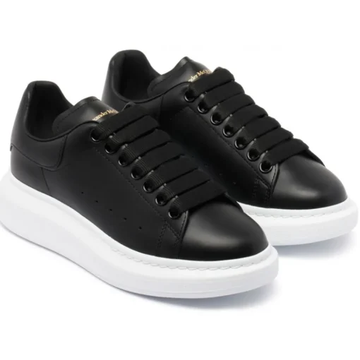 Alexander McQueen Shoes-- Oversized Sneakers - Black White - Exclusive Luxury Collection - Avvenice