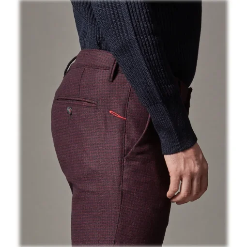 Cruna Trousers-- New Town Trousers in Pied-de-Poule Wool - 482 - Bordeaux - Handmade in Italy - Luxury High Quality Pants - Avvenice