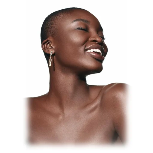 Dior Beauty Make Up-Dior - Dior Forever Skin Glow - Foundation - 24h * Hold - Perfection and Brightness - Luxury - Avvenice